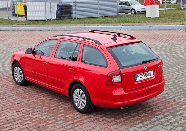 Skoda Octavia cena 21000 przebieg: 320000, rok produkcji 2010 z Poznań małe 121